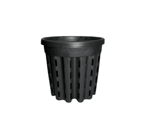 Mondi Original 02 Pots have air holes positioned around the sides to increase growth, increase control and dry more evenly. This product is black, with rectangular cutouts along the sides and a thick top lip. 