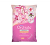 Orchiata Premium (No.5A) helps create the ideal wet/dry cycle for young orchids. This product come in a pink and white bag with an images of soft pink and purple orchids covering the top left side of the bag. In the centre the products name “Daltons Orchiata” is write in white lettering.
