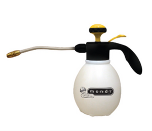 Mondi Mist & Spray Deluxe Sprayer. This product is facing sideways showing the G415 extra long brass nozzle and white extension, black handle with yellow and black top pump with white bottle. 